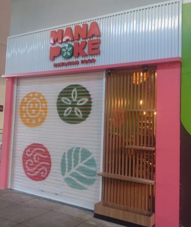 Mana Poke chega a 43 unidades no Brasil e leva culinária havaiana para o bairro de Granja Viana