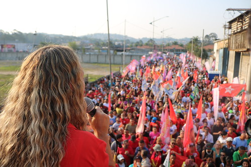 Rosângela Santos lança campanha para prefeita de Embu das Artes, em comício com mais de 5000 mil pessoas