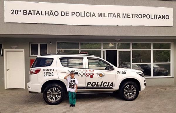 Polícia Militar realiza sonho de criança de 6 anos 