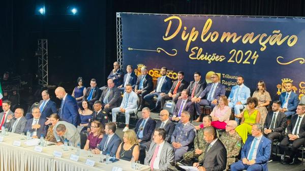 Gerson Pessoa, Lau e vereadores foram diplomados em Osasco