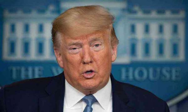 Trump volta a chamar COVID-19 de 'vírus chinês' e anuncia medidas para conter pandemia nos EUA