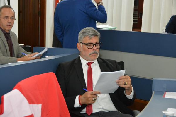 Projetos importantes de Alexandre Frota, incluindo cadastro contra violência à mulher, são vetados parcialmente pelo prefeito 