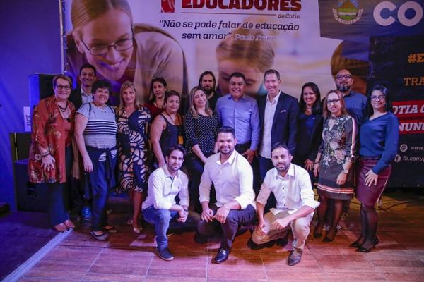  Cotia realiza 1º Encontro dos Educadores com palestras e treinamentos