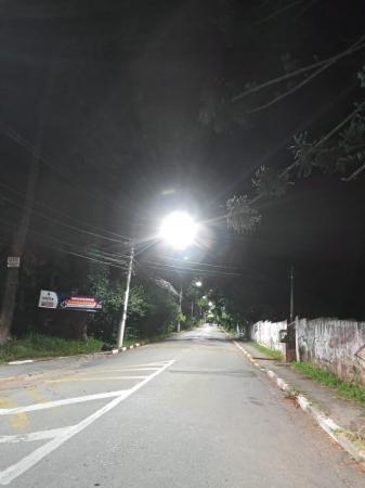 Ruas da Vila Santo Antônio, região da Granja, recebem lâmpadas LED
