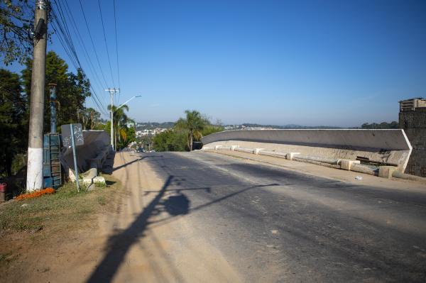 Conclusão da duplicação do viaduto na estrada de Caucaia está prevista para o 2º semestre