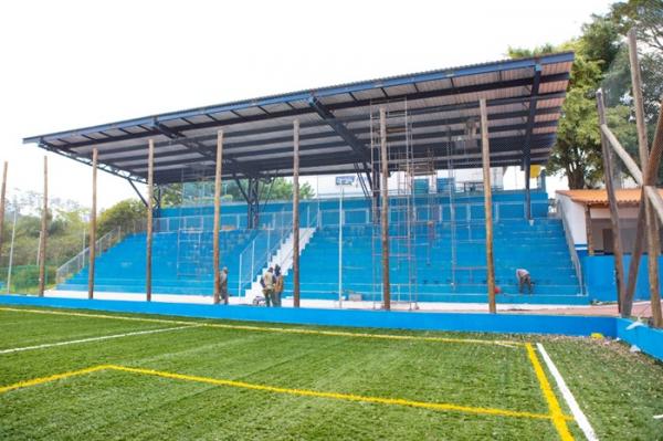 Arquibancada do novo complexo esportivo do Atalaia ganha cobertura