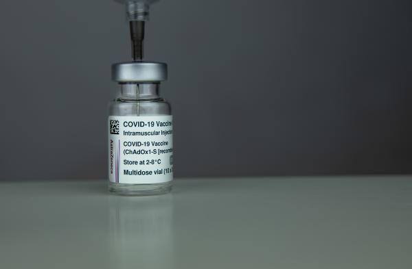 Cotia segue com aplicação da 2ª dose contra a Covid-19 (Astrazeneca) 