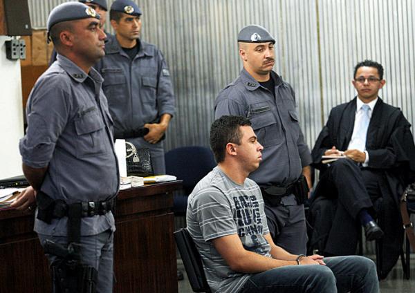Justiça concede semiaberto a Lindemberg Alves, assassino de Eloá Pimentel