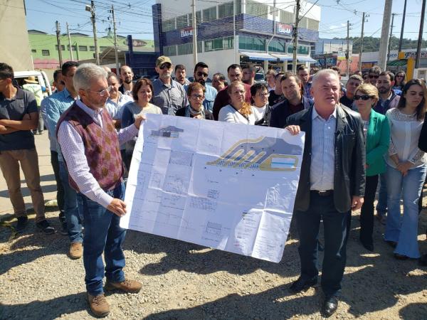 Prefeito Josué Ramos anuncia inicio das obras do Terminal Urbano Municipal