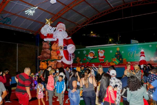 Jandira realiza abertura do Natal Encantado 2021