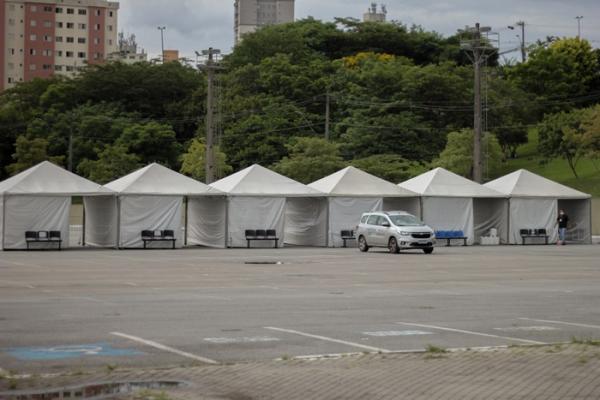  Tendas para testes da Covid-19 começam a funcionar em Barueri