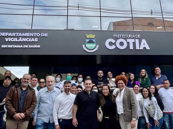 Prefeito Rogério Franco visita as novas instalações do CRAS e CREAS 
