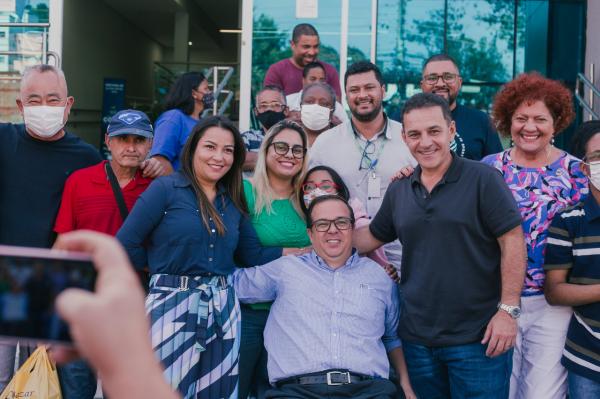 Prefeito Rogério Franco recebe representantes da APAE para oficializar parceria inédita