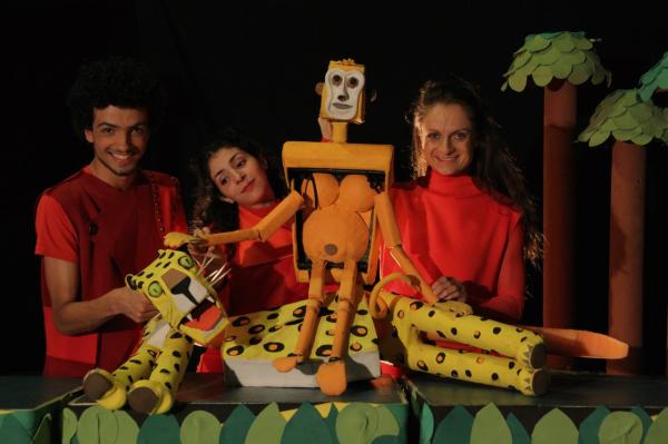 Últimas apresentações do Teatro Portátil em Cotia