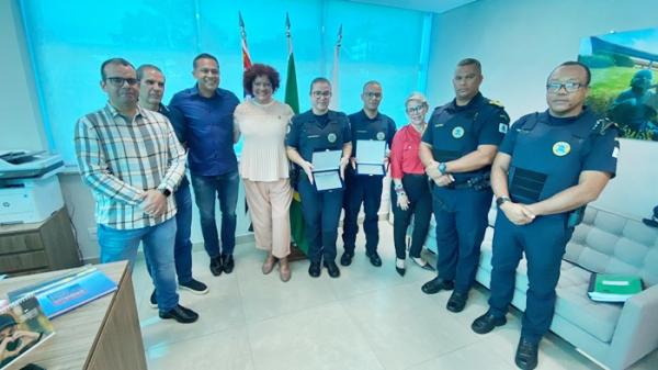  Guardas Civis do programa Guardiã Maria da Penha são homenageados